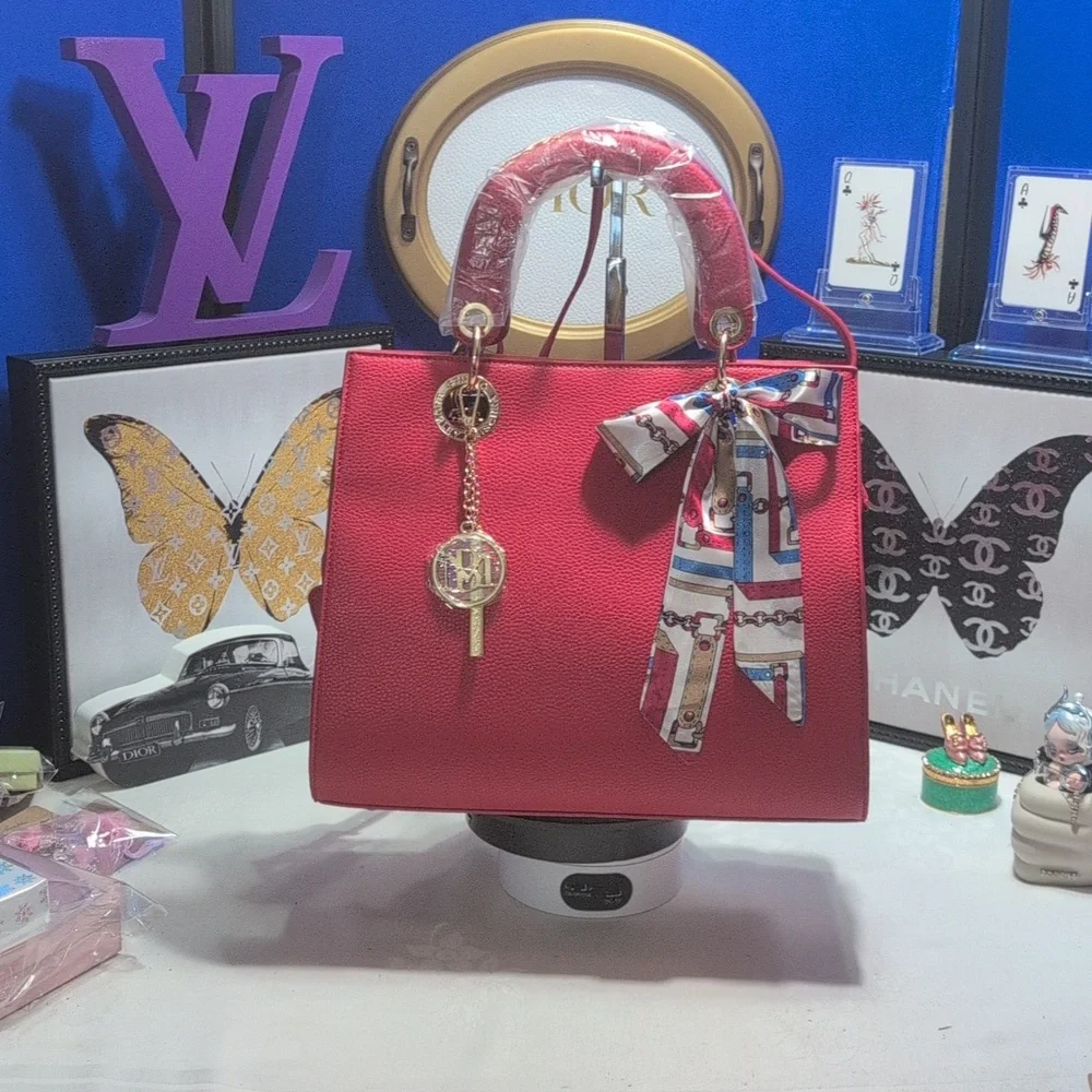 Badgley Mischka STUDIO Red Pebbled Vegan Leather Logo Eyelet Tote/Crossbody NEW!